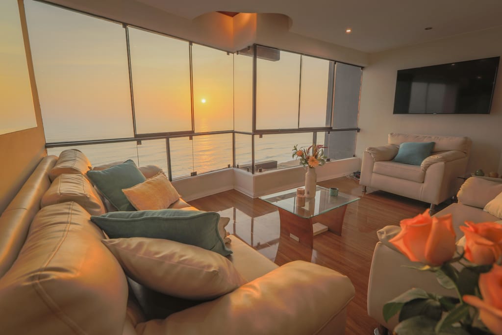 Lima Penthouse - Salon con puesta de sol